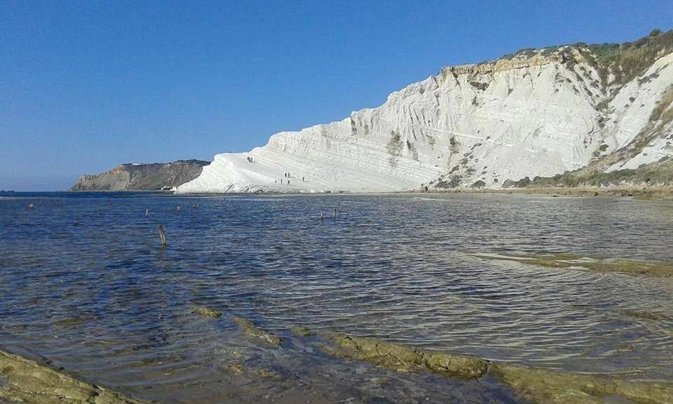 Bluoltremare in Scala dei Turchi, Realmonte