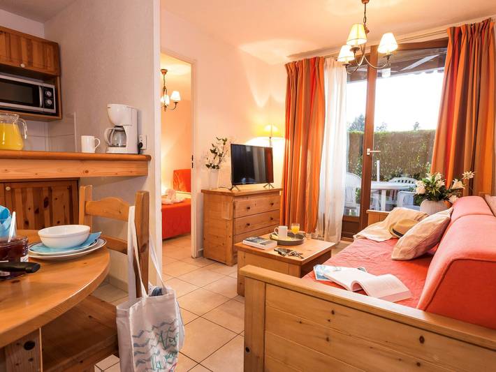 Gîte pour 5 personnes, avec piscine ainsi que sauna et balcon/terrasse, animaux acceptés dans Lac Léman (France) - 3