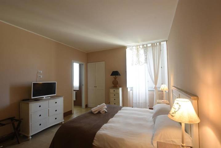 Ferienanlage für 4 Personen, mit Sauna und Pool sowie Garten und Ausblick auf Sizilien - 2