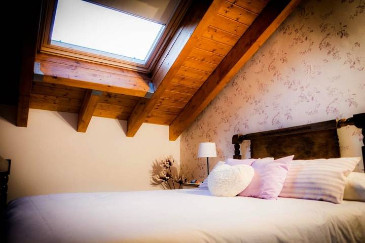 Casa rural para 8 personas, con Jacuzzi además de Terraza y Vistas en La Horra - 4
