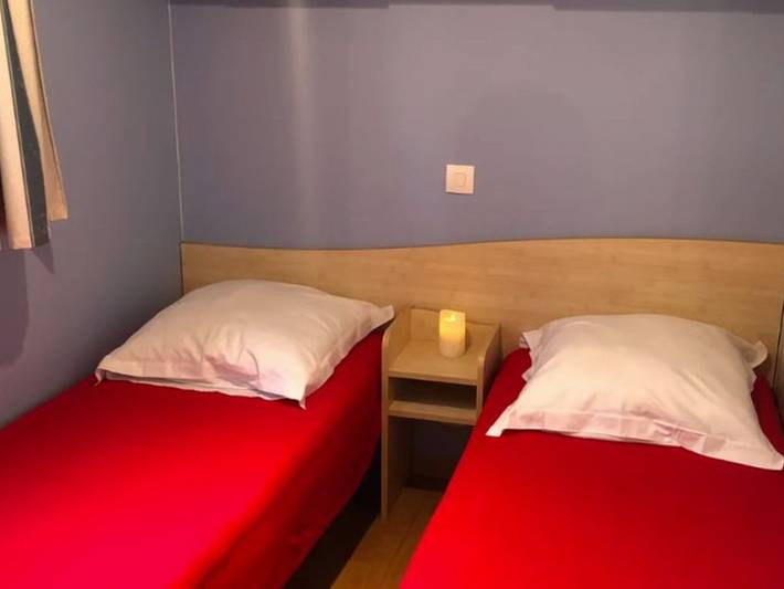 Wohnwagen für 7 Personen, mit Pool und Terrasse, mit Haustier in Grayan-et-l'Hôpital - 4