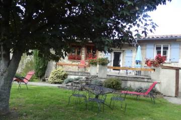Gîte pour 6 personnes, avec jardin et terrasse à Montferrier