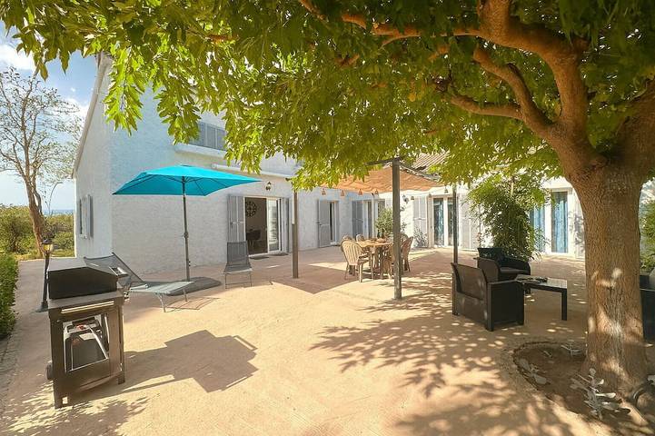Villa pour 6 personnes, avec jardin