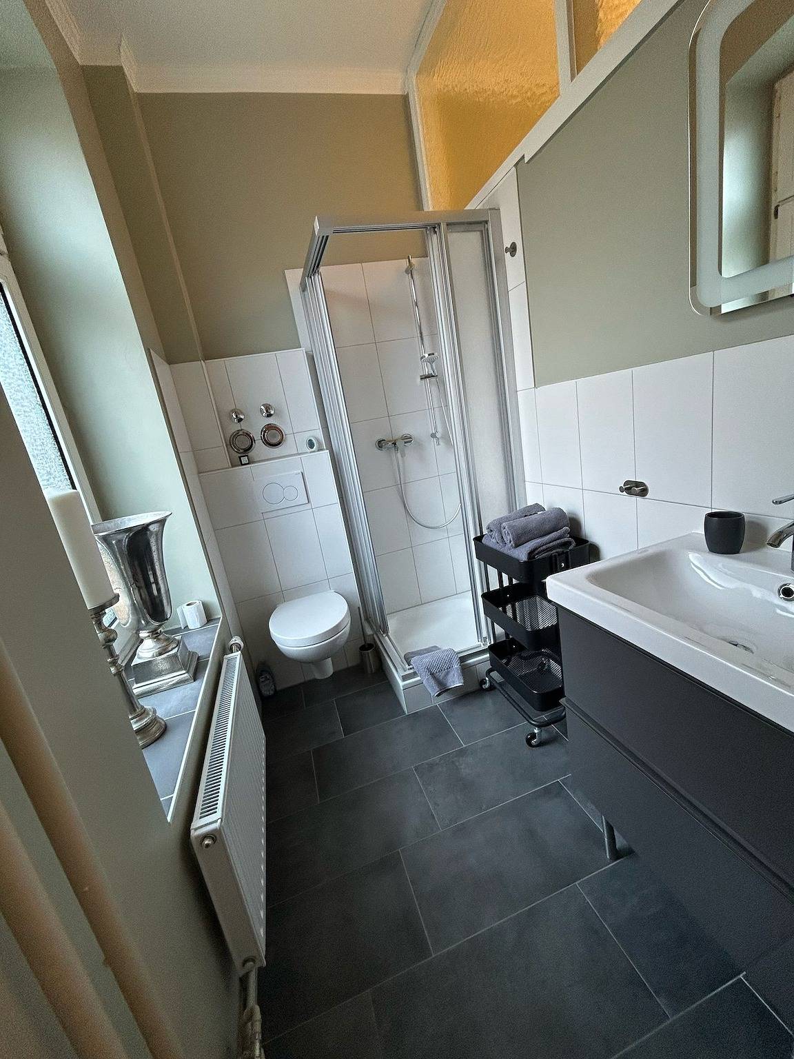 Ganze Wohnung, Ferienwohnung '7' mit gemeinsamer Terrasse, gemeinsamem Garten und Wi-Fi in Kieler Förde, Kiel