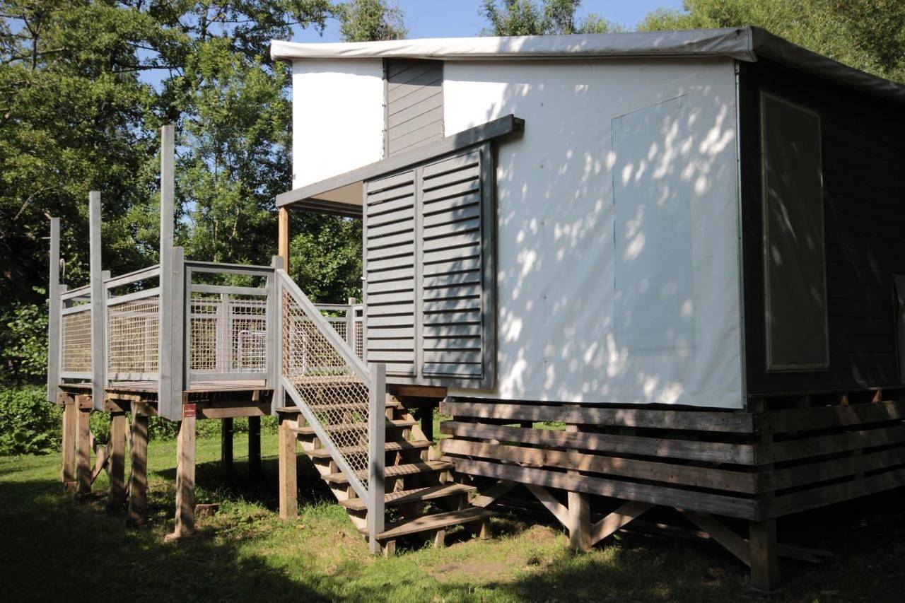 Bungalow with Patio in La Garette, Sansais