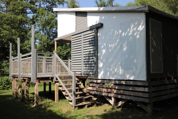 Bungalow with Patio in La Garette, Sansais