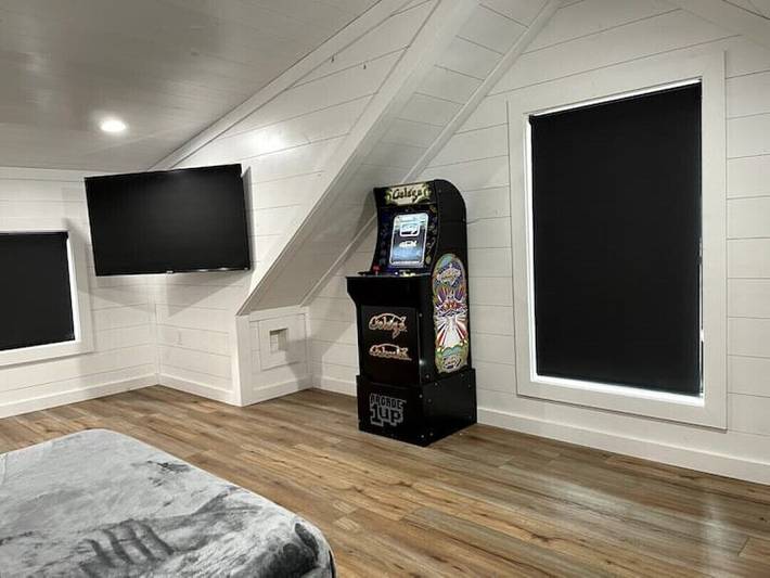 Log cabin for 12 people, with terrace and hot tub in Broken Bow