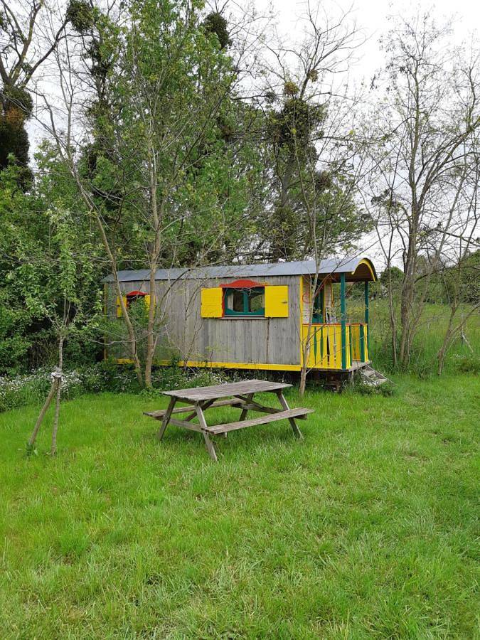 Camping pour 2 personnes, avec Terrasse ainsi que Jardin et Vue