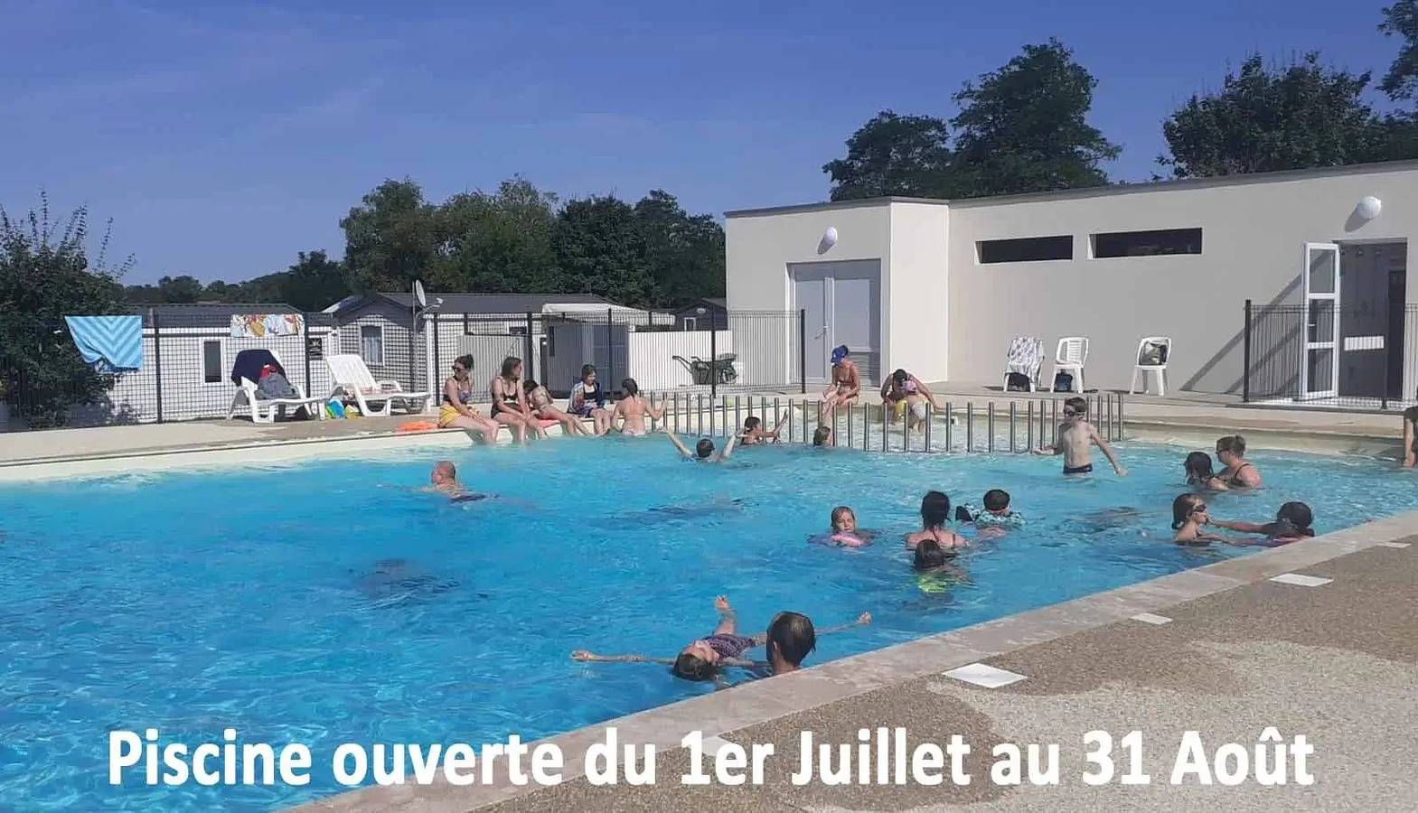 Zecamping 3* animé piscine chauffée mobil-home Tv Bbq 24m2 2 pers in Argentonnay, Deux-Sèvres