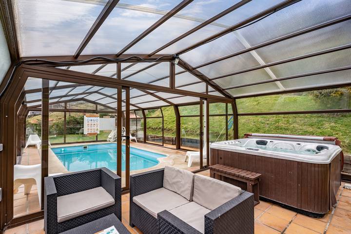 Casa rural para 12 personas, con Jacuzzi y Jardín en Asturias