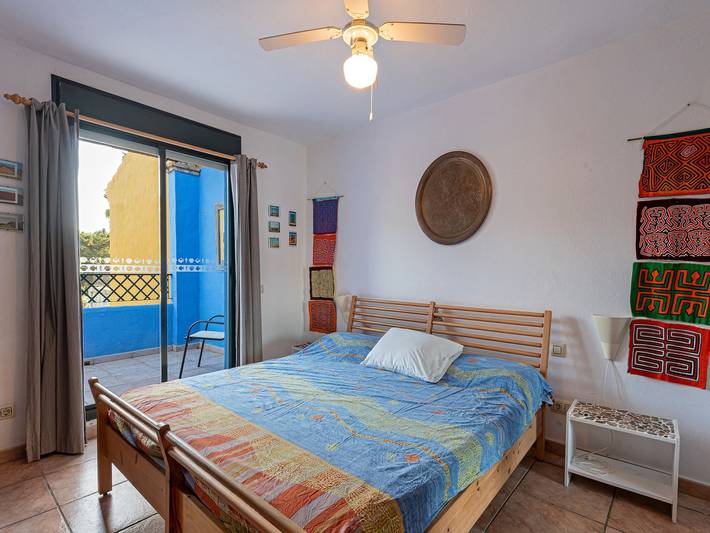 Chalet para 8 personas, con balcón además de piscina y jardín, Familias con niños en Campo de Gibraltar - 3