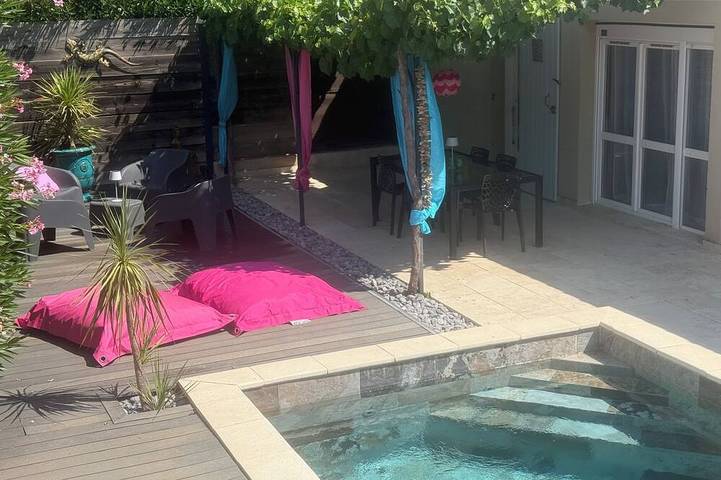 Villa les Lauriers Roses heated pool 10 min Avignon in Tavel, Nimes und Umgebung