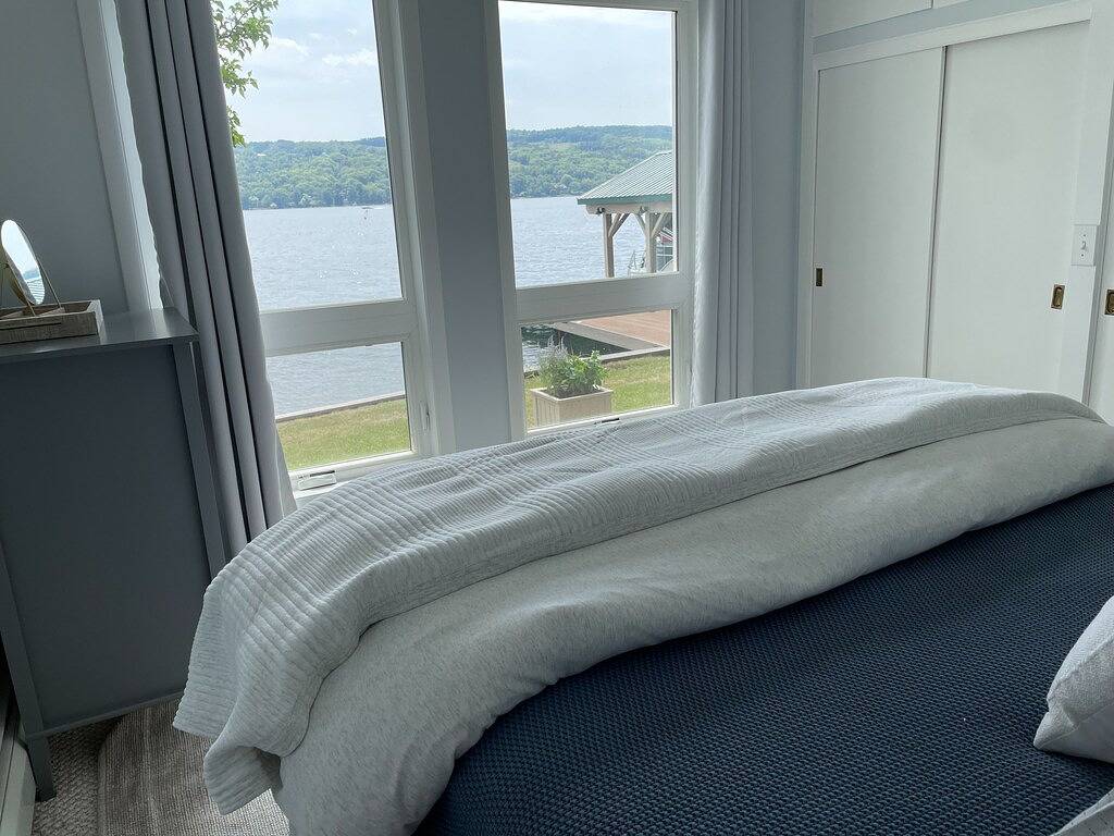 Private lakefront oasis close to wineries and Hammondsport in Keuka Lake