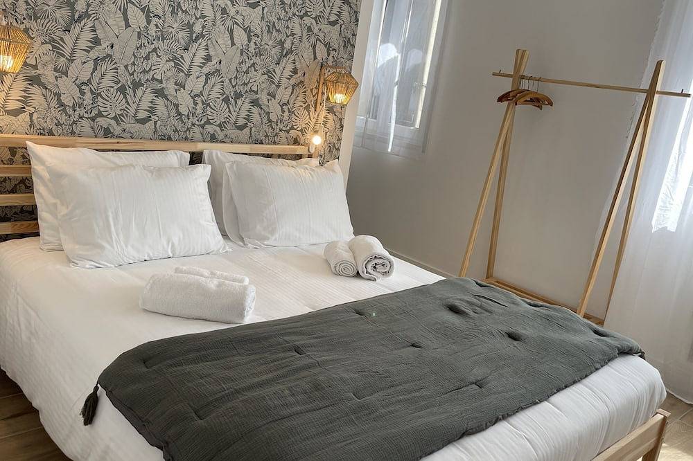 Pretty house with garden - Le Clos Du Moulin 3 in Entraigues-sur-la-Sorgue, Vaucluse