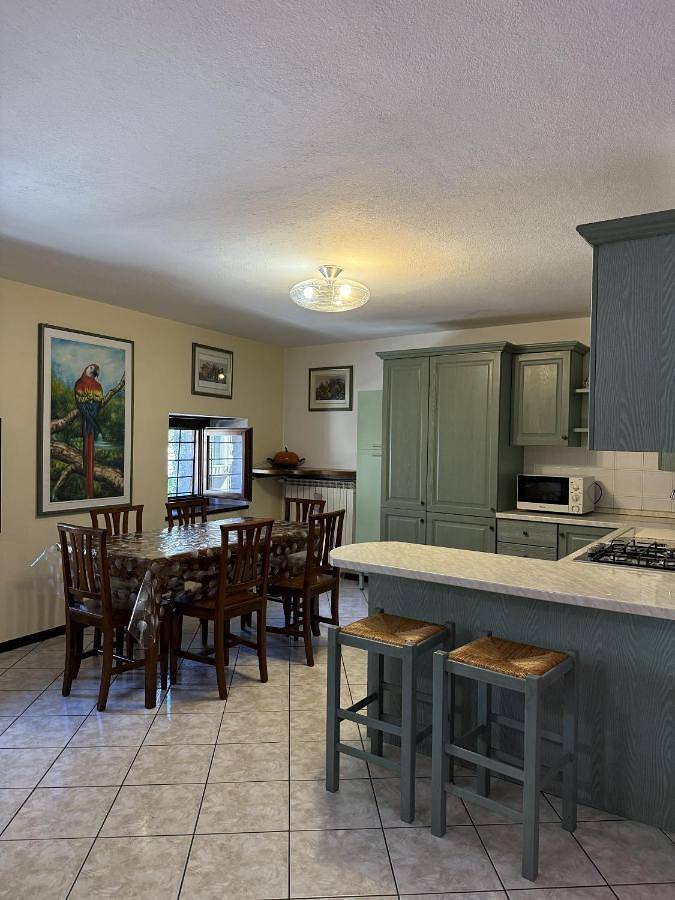 Gîte pour 4 personnes, avec Balcon et Vue dans Fénis - 2