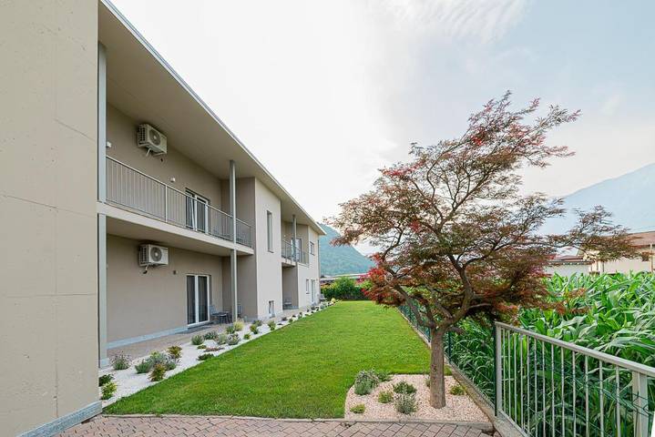 Hôtel pour 2 personnes, avec Jardin à Dubino