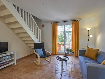 Gîte pour 4 Personnes dans Nans-les-Pins, Parc naturel régional de la Sainte-Baume, Photo 4