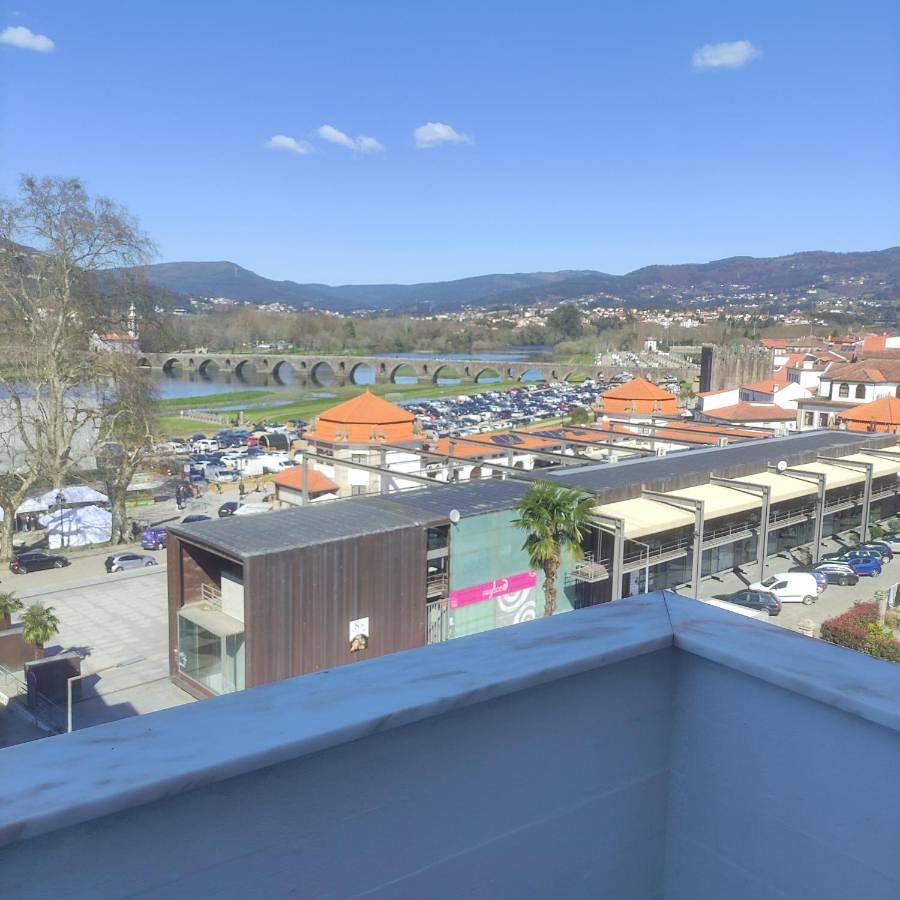 Apartamento inteiro, Three-Bedroom Apartment with View in Arca e Ponte de Lima, Distrito de Viana do Castelo