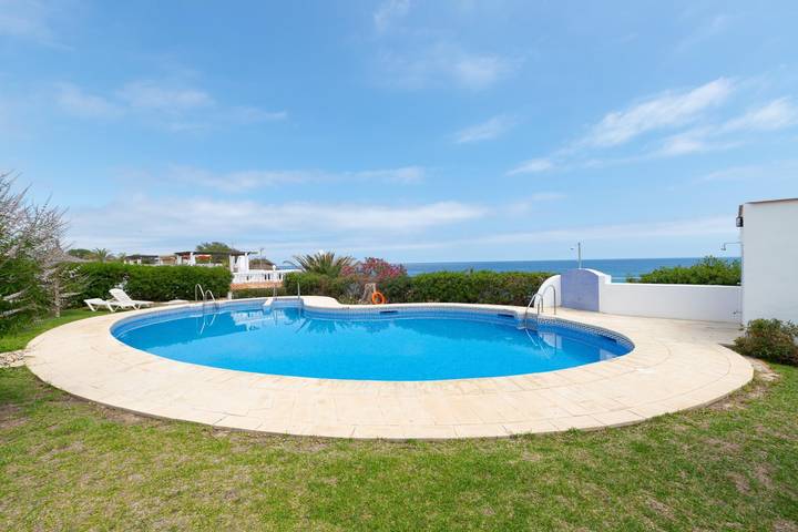 Ferienhaus für 4 Personen, mit Terrasse und Pool in Torrox