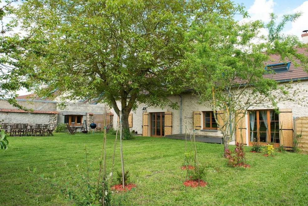 Gite Au bonheur des retrouvailles in Denonville, Région de Chartres