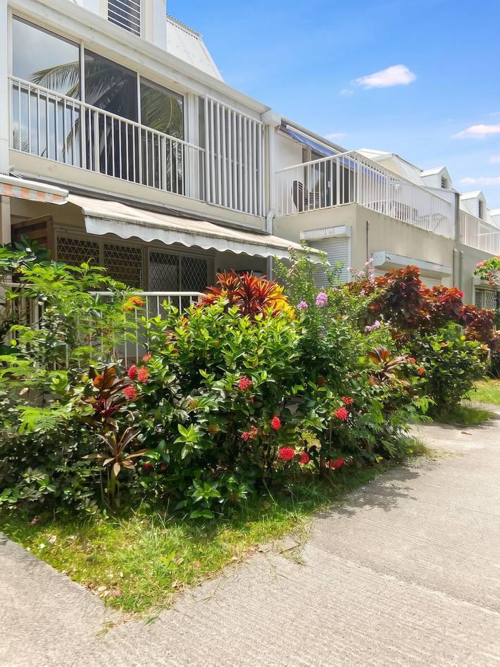 Entire apartment, Apartment with Garden Views in Les Trois-Îlets in Les Trois-Îlets, Martinique
