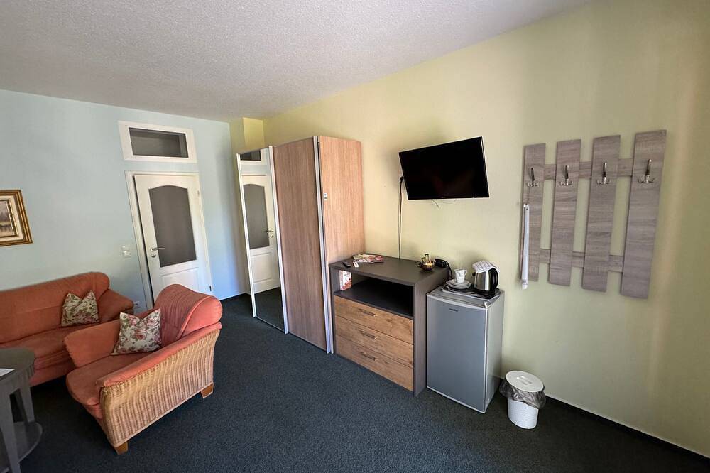 Double room 2 - Bed & Breakfast am Waldgürtel in Forst (Lausitz), Lausitz