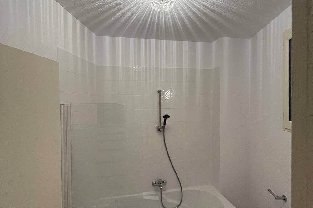 Duplex B on the ground floor, 4 adults in a tourist residence with swimming pool in Montbrun-les-Bains, Región de Nyons