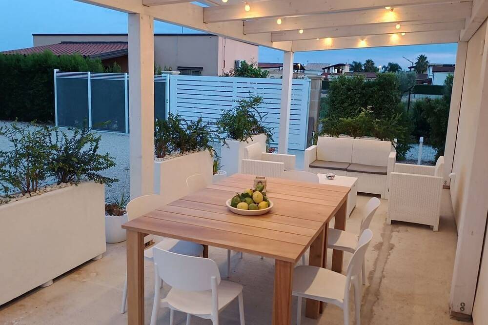 Casadoma B&B Holiday Home - Woody in Policoro, Golfo de Tarento