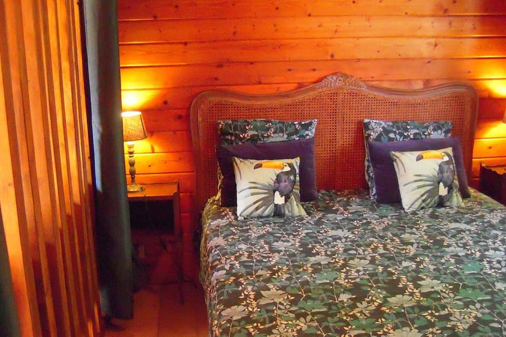 Le Petit Refuge: Cocon Douillet Pour 2, au Calme Dans la Forêt Piscine Partagée in Saint-Paul-lès-Dax, Region de Dax
