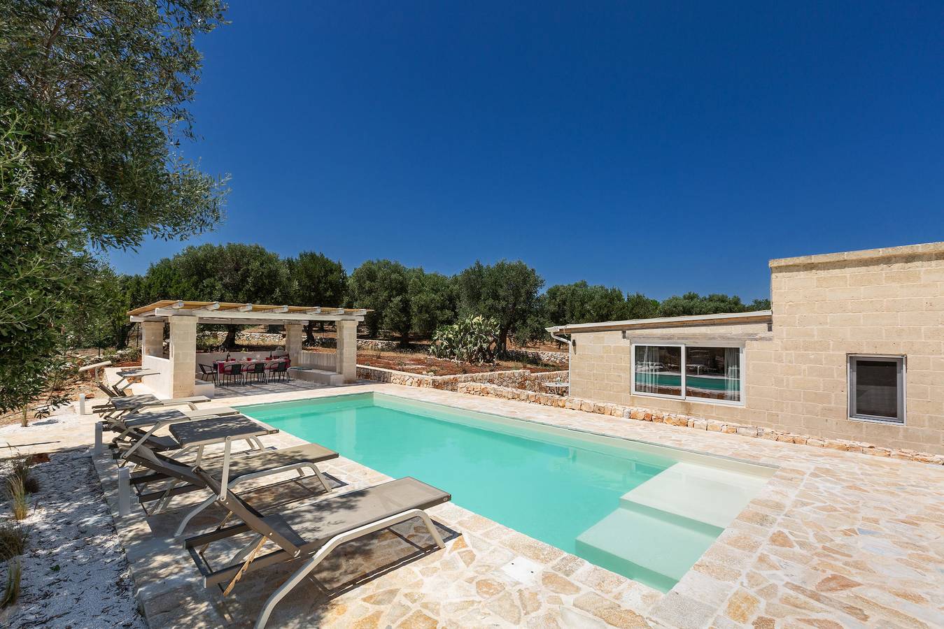 Villa für 9 Personen mit Pool in Certosa, Ostuni