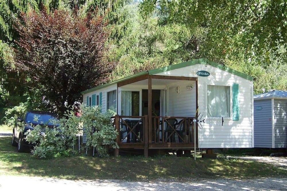Camping 3 étoiles familial avec piscine et pataugeoire in Allevard, Isère
