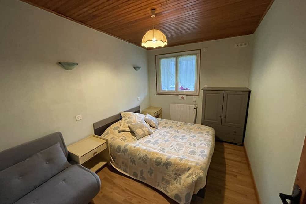 Gran chalet adosado en zona tranquila y soleada in Le Lioran, Laveissière