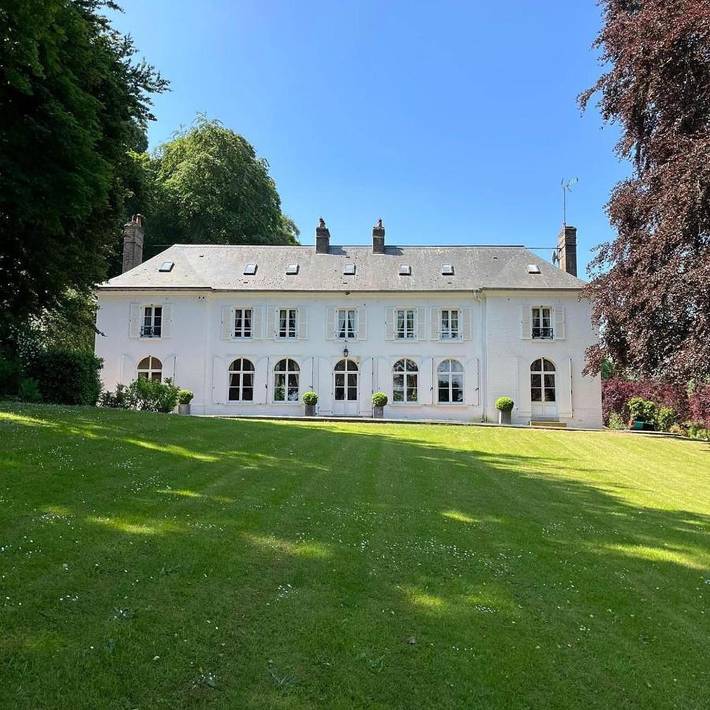 Ferienhaus für 21 Personen, mit Terrasse und Garten sowie Pool