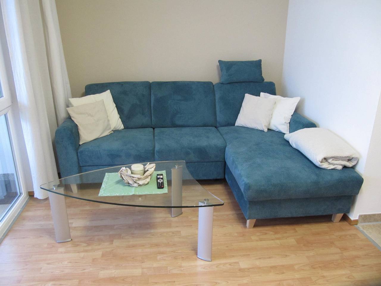 Entire holiday apartment, Apartment, shower and bath, toilet, facing the forest in Maurach, Eben am Achensee