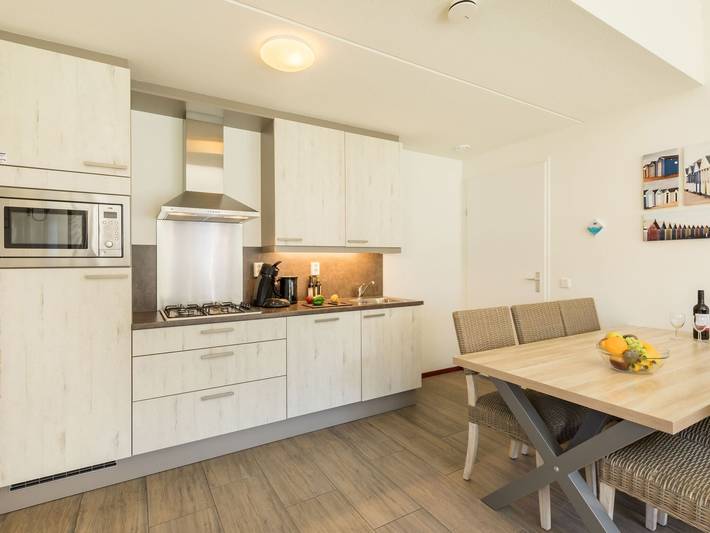 Ferienhaus für 6 Personen, mit Terrasse und Garten sowie Pool, kinderfreundlich in De Koog - 3