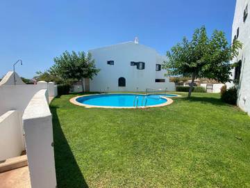 Ferienhaus in Es Mercadal, Menorcas Küste für 7 
