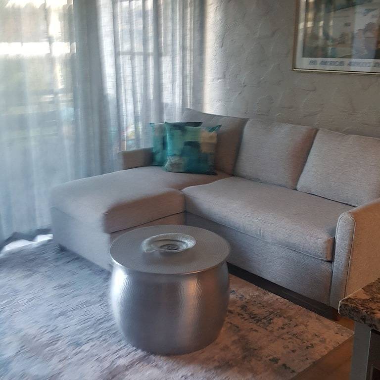 Ganze Wohnung, Casa De Emdeko, Jewel of the Sea Waterfront Property, Ac and Full Washer/Dryer in Komohana Kai, Alii Kai