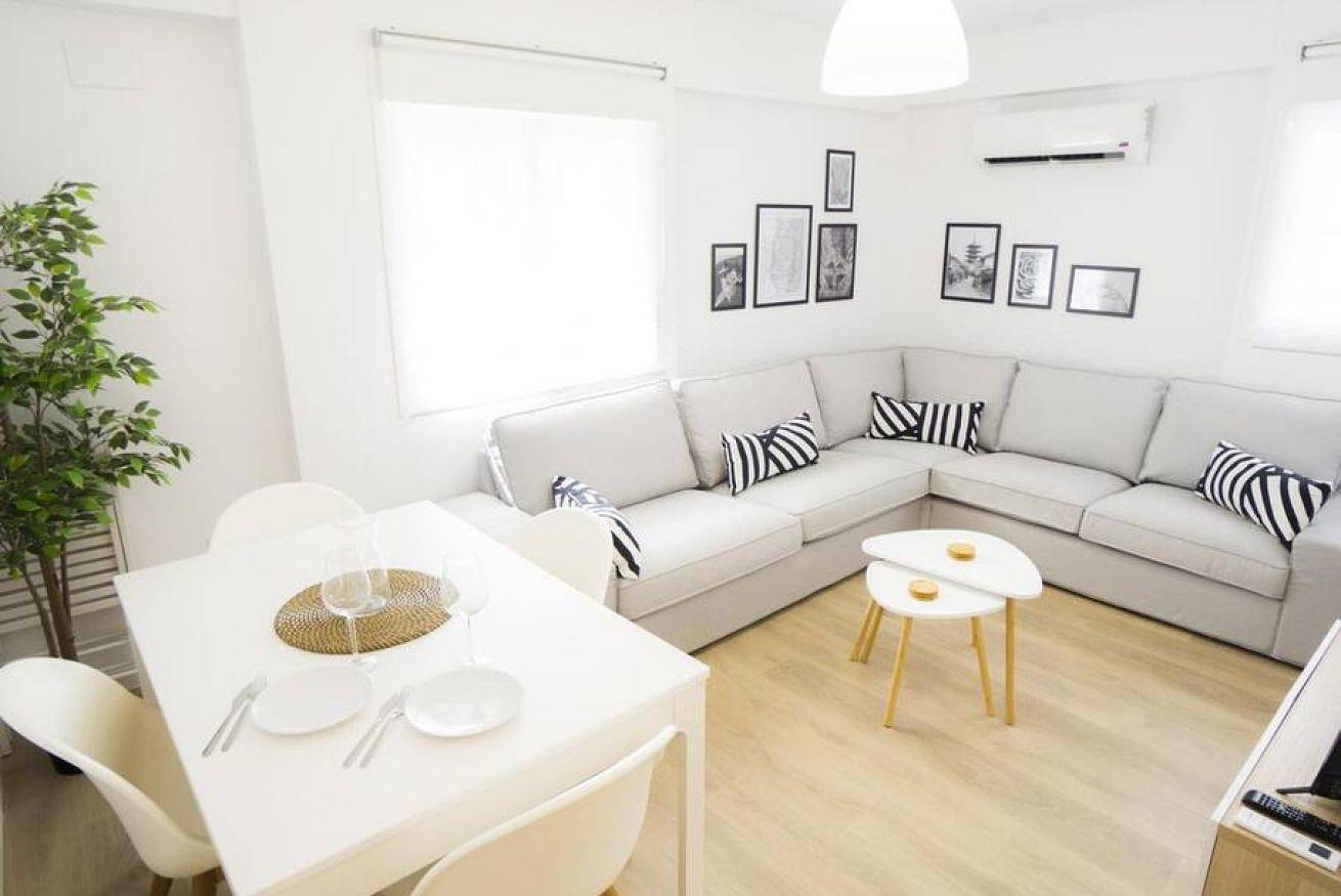 Apartamento entero, Rentalsevilla Elegante y luminoso apartamento en Triana in Central Seville, Sevilla