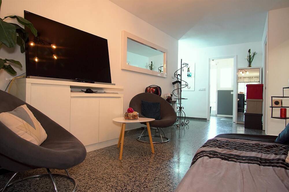 Entire apartment, Apartment Zepeling by Hr Costabrava in Platja d'Aro, Costa Brava