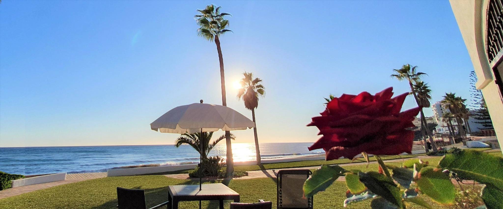 Maison en bord de mer - Vue sur mer - Dona Lola Beach Resort - Marbella - Mijas in Sitio de Calahonda, Mijas