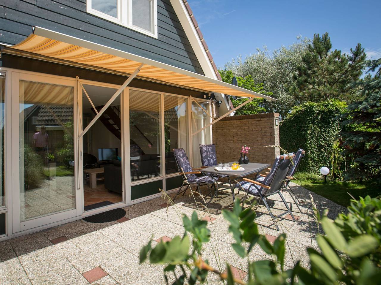 "Casa Juliana" mit privatem Garten in Julianadorp, Noord-Holland - Nordseeküste