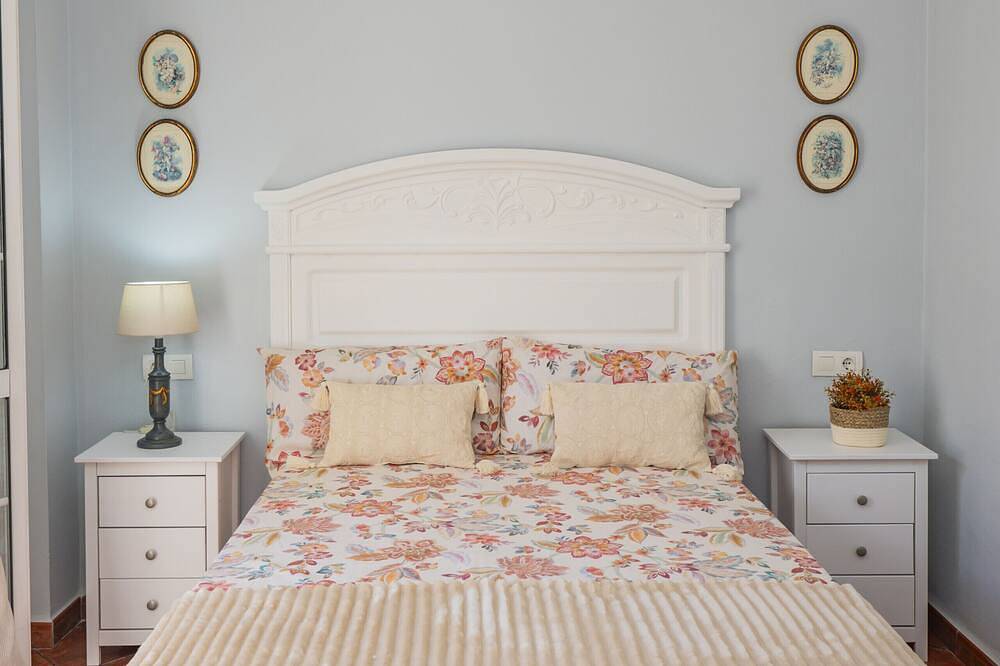 Ganze Wohnung, Cubo's Apartamento Gongora B / Klimaanlage / kostenloses Wlan / städtisch in Alhaurín el Grande, Málaga Provinz