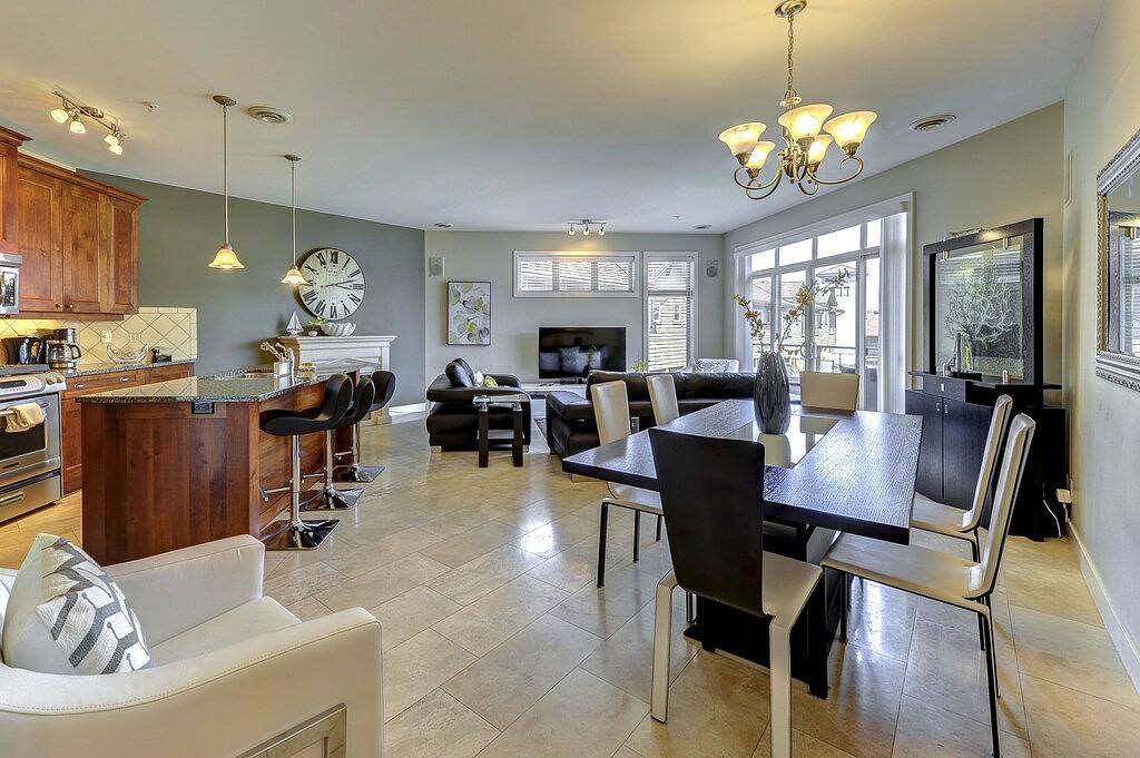 Ganze Wohnung, Luxuriöse Penthouse Suite am Strand im Barona Beach Resort! in West Kelowna, Crystal Mountain