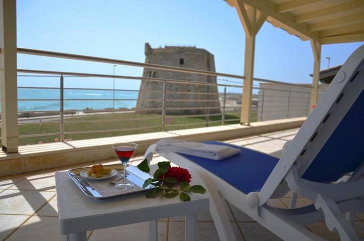 Hôtel pour 2 personnes, avec Terrasse et Vue dans Torre Mozza