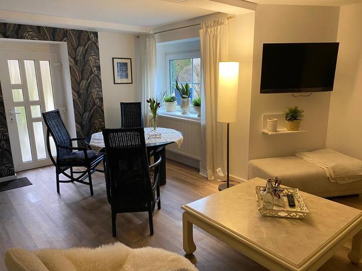 Ferienwohnung für 3 Personen, mit Terrasse und Garten sowie Ausblick in Bad Karlshafen - 3