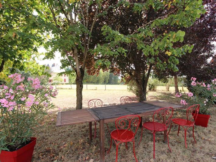 Komfortables Ferienhaus nahe der Natur in Saint-Hilaire-Fontaine, Nièvre