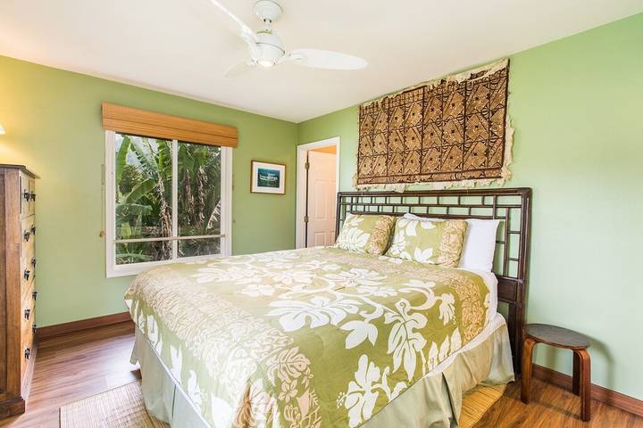 Vacation rental for 6 people, with balcony in Hanalei