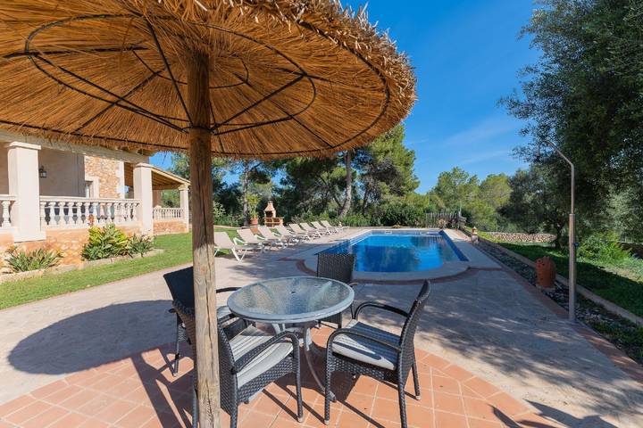 Finca für 8 Personen, mit Terrasse und Garten in Calas de Mallorca - 4