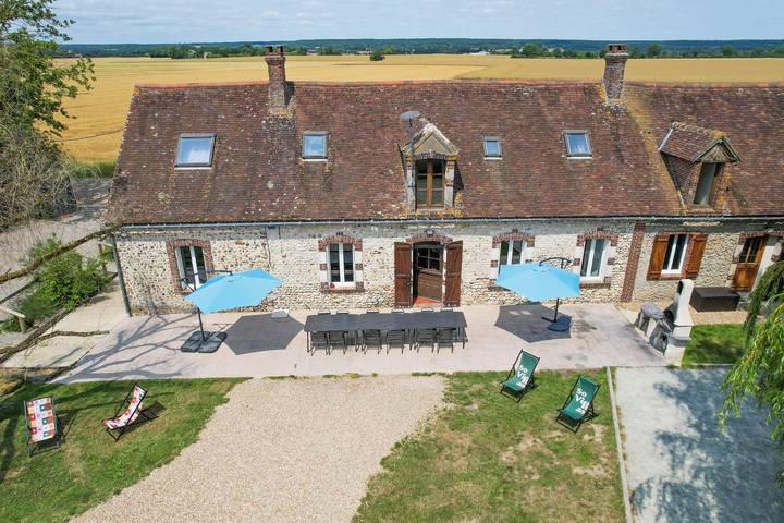 Villa pour 30 personnes, avec jardin et piscine en Normandie - 2