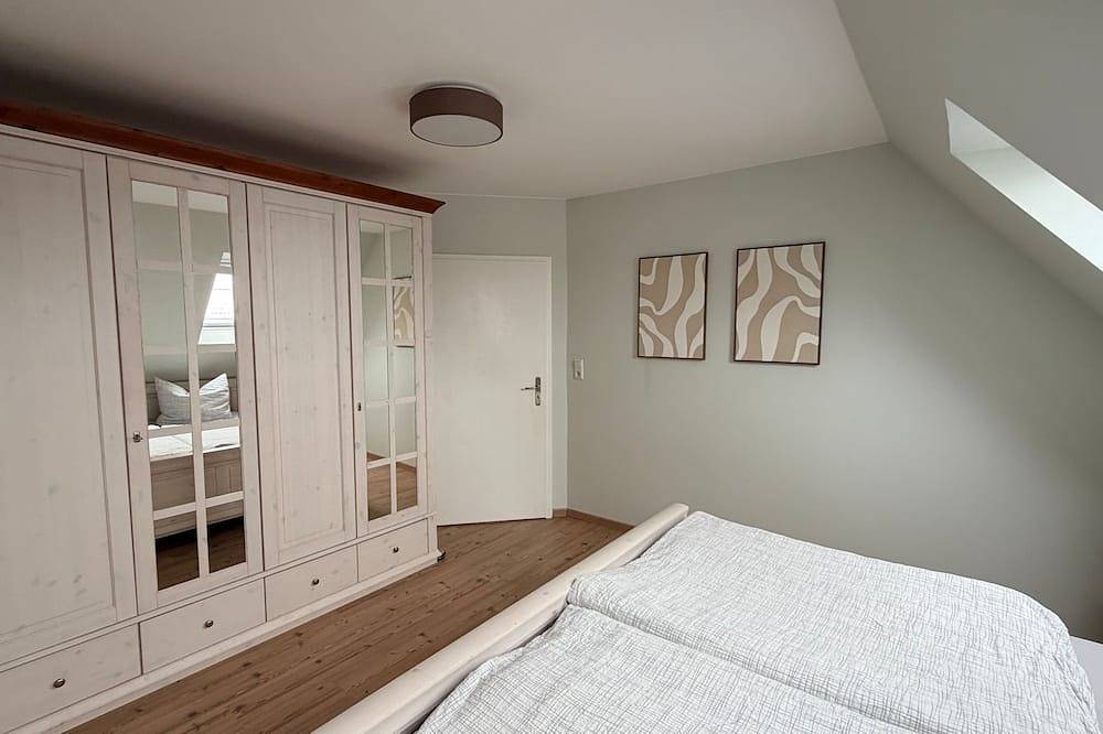 Ganze Wohnung, Ferienwohnung  Lerchi's Ankerplatz - Lerchi's Ankerplatz in Barßel, Nordseeküste